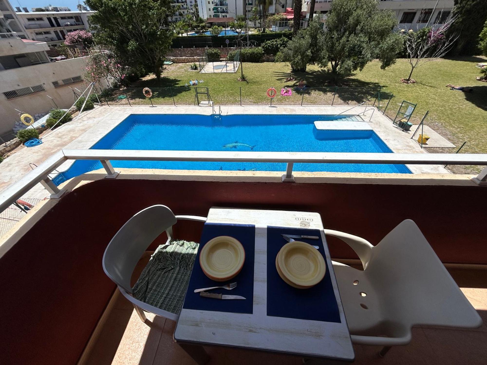 Апартаменты Piscina Terrazza Seaview Бенальмадена Экстерьер фото